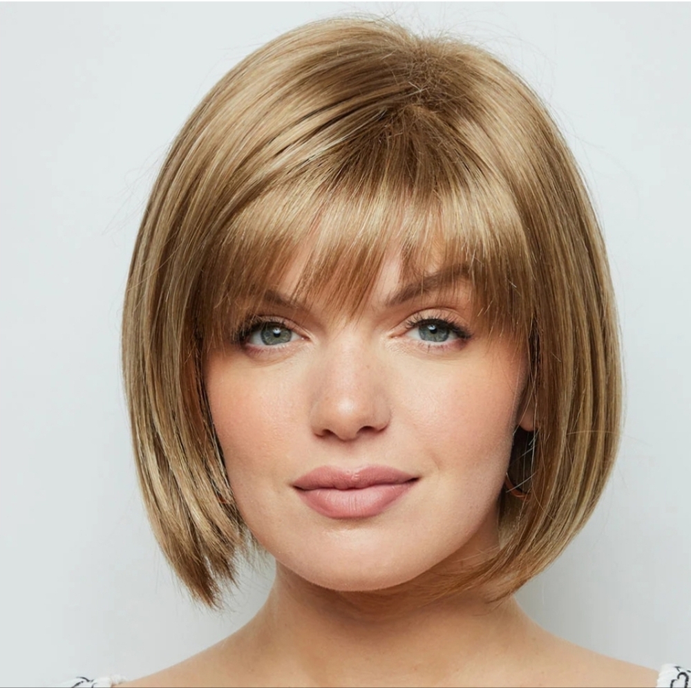 Scorpio Wig By Rene Of Paris Creamy Toffee R. Size Average NWT